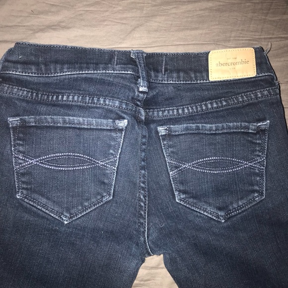 All 3 Abercrombie and some joe and some H&M jeans - Picture 3 of 6